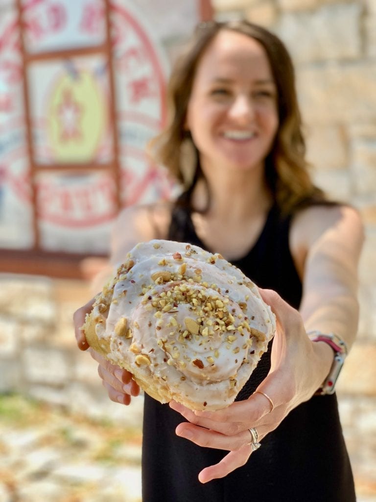 The ultimate guide to the best cinnamon rolls in Austin, Texas! Round Rock Donuts