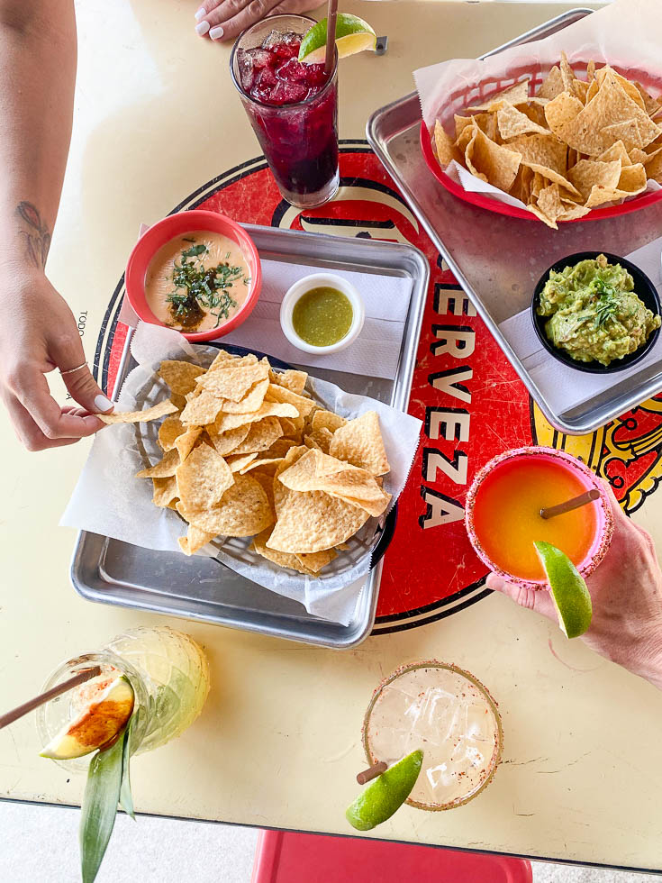 De Nada Cantina