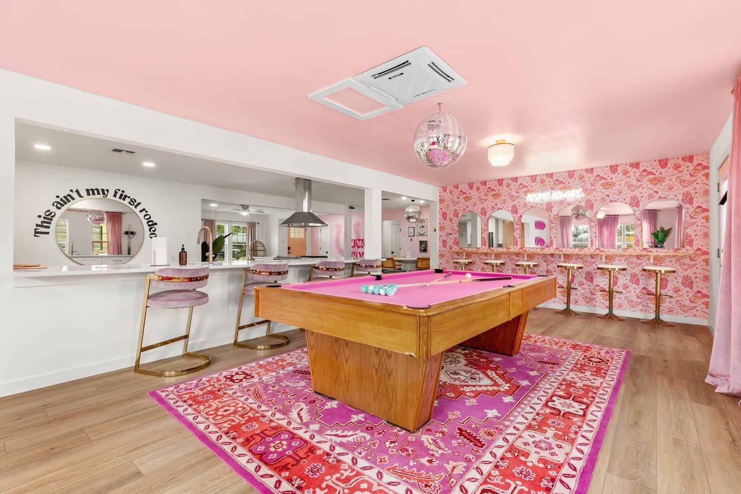 coolest Austin bachelorette airbnbs coolest Austin bachelorette airbnbs